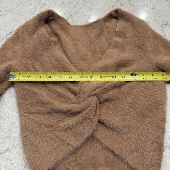 Aerie Fuzzy 4 Ever Reversible Twist Cropped Sweater in Cappuccino. Medium. NWT - Picture 12 of 13